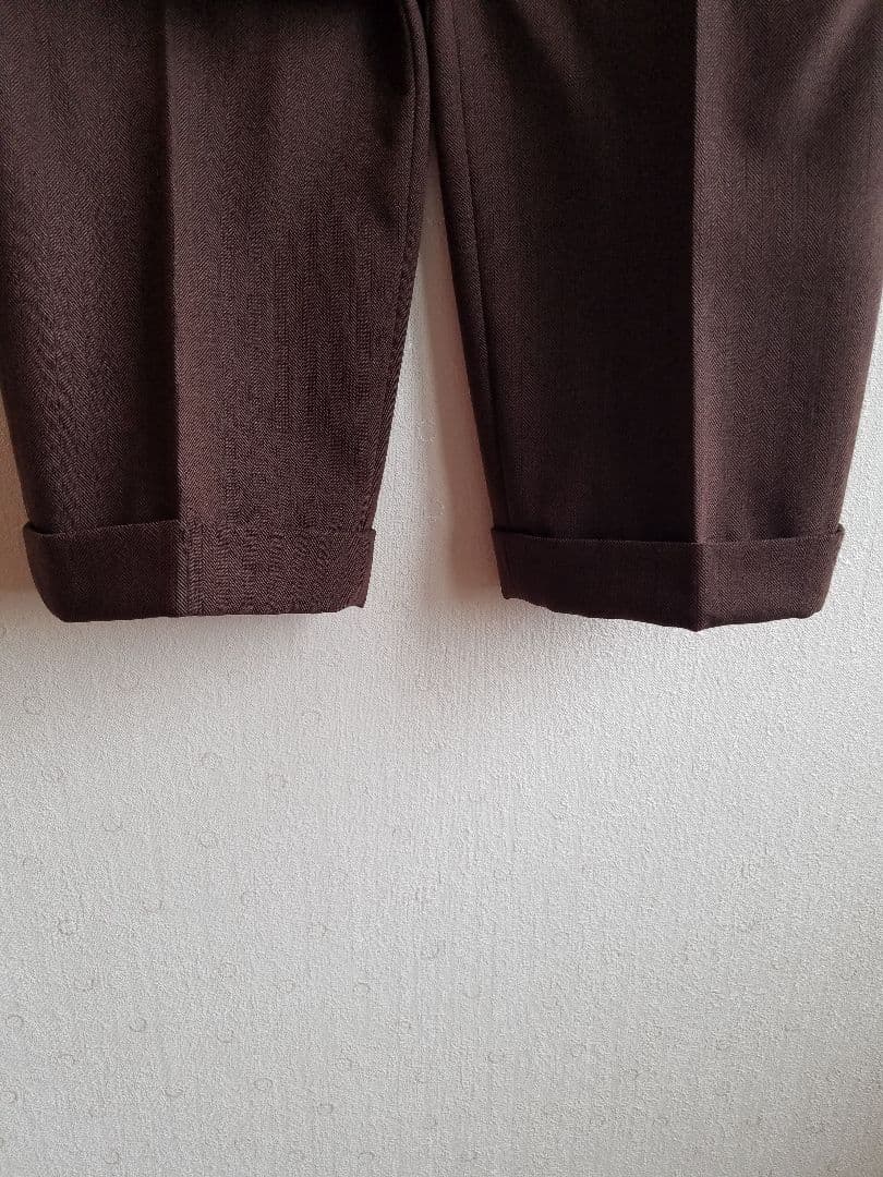 濃いピンク系統 イタリア製 Max Mara センタープレスパンツ USA8