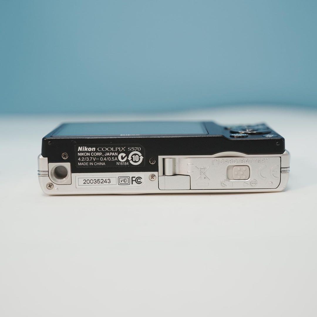 Nikon COOLPIX S570 デジカメ フルセット a4299