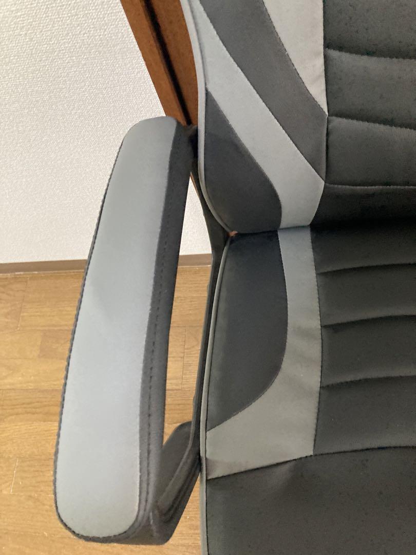 エルゴノミックゲーミングチェア 黒白