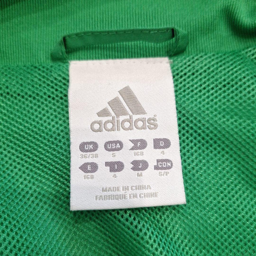 adidas ウィンドブレーカー