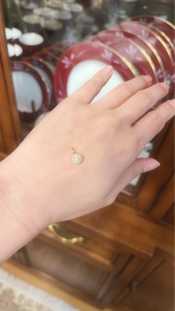 K18 天然ダイヤモンド 0.30ct/0.5g ペンダントトップ K18 天然ダイヤモンド 0.30ct/0.5g ペンダントトップ