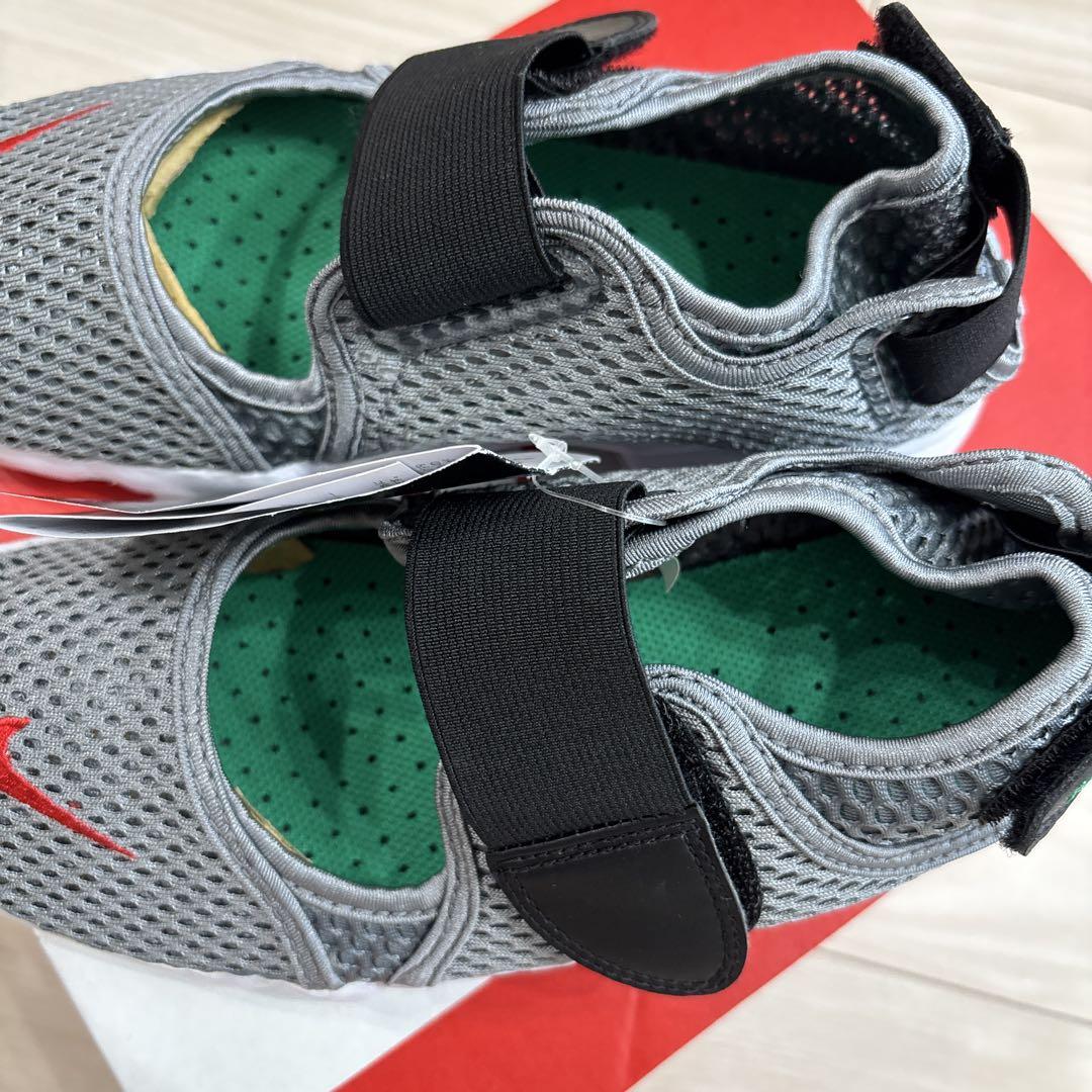 NIKE エアリフト2 新品未使用　キッズ　23cm