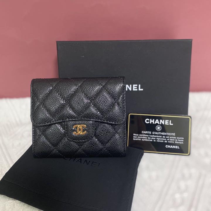 30%割引ブラック系驚きの値段で CHANEL シャネル 三つ折り財布 キャビアスキン 折り財布 小物ブラック系-APP.TABBIEMATH.COM