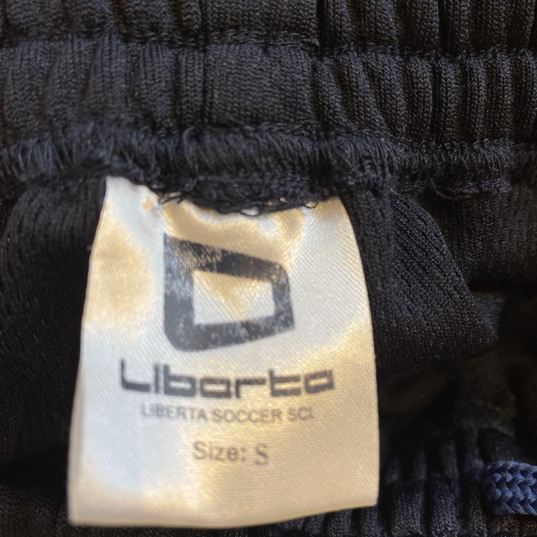 リベルタ　サッカージャージ上下セットSサイズ✴︎美品