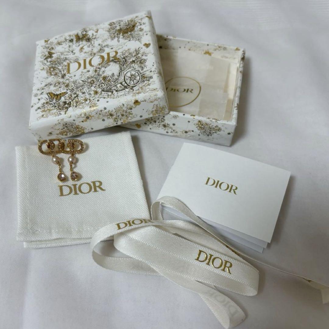 Dior ピンクゴールド ピアス