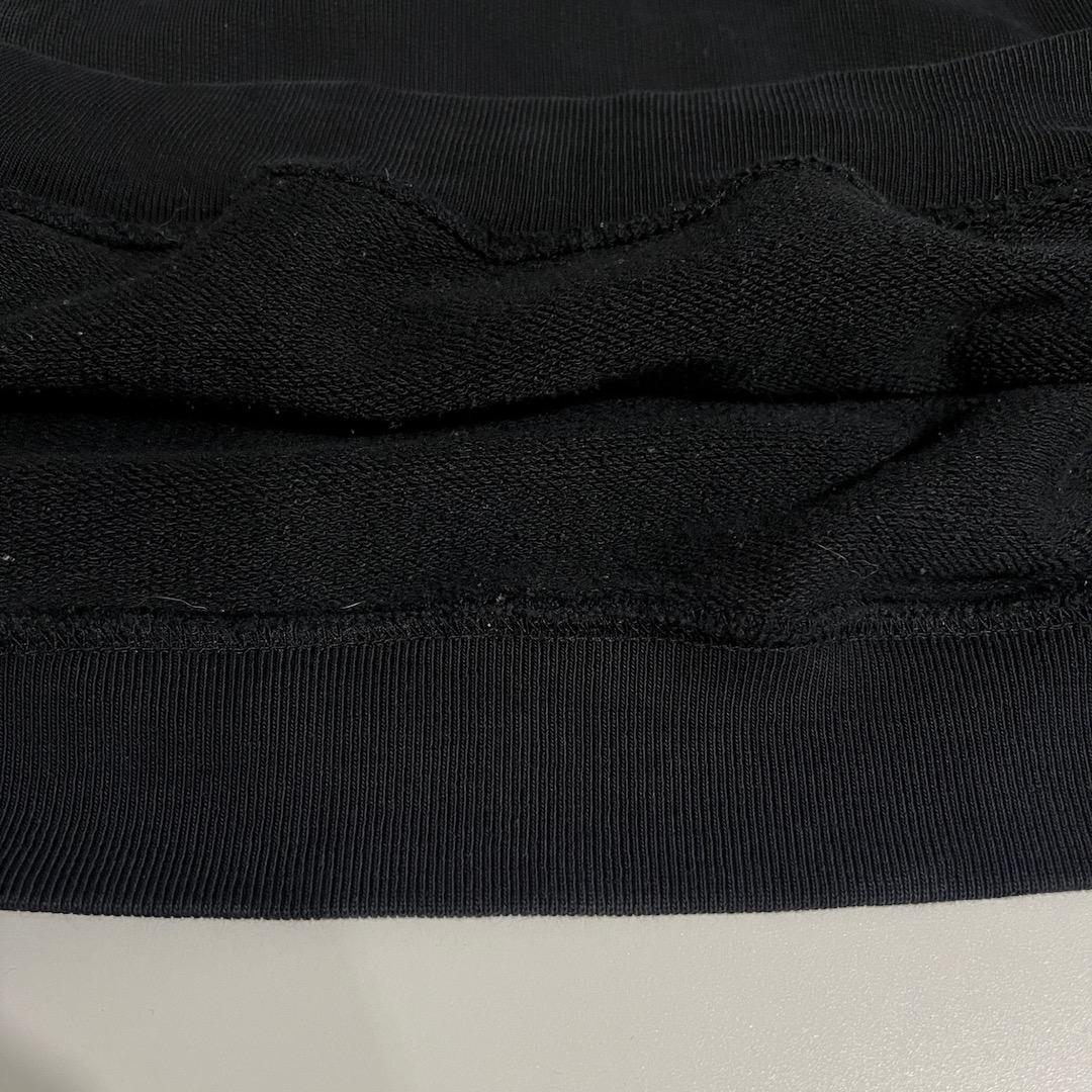 VETEMENTS プルオーバー パーカー ブラック