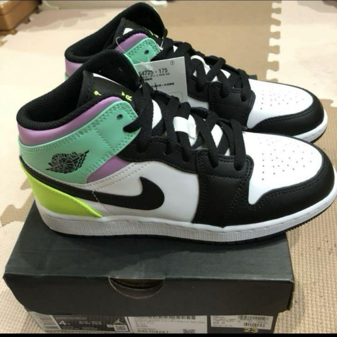 s*a様 新品未使用NIKE JORDAN 1 MID GS エアジョーダン 1