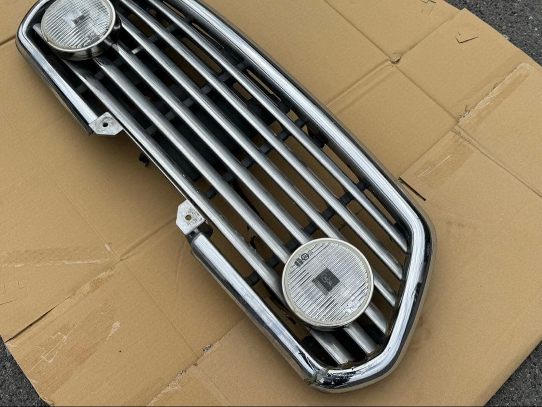 送料込 ミラジーノ DCN グリル L700S L710 希少 送料込 ミラジーノ DCN グリル L700S L710 希少