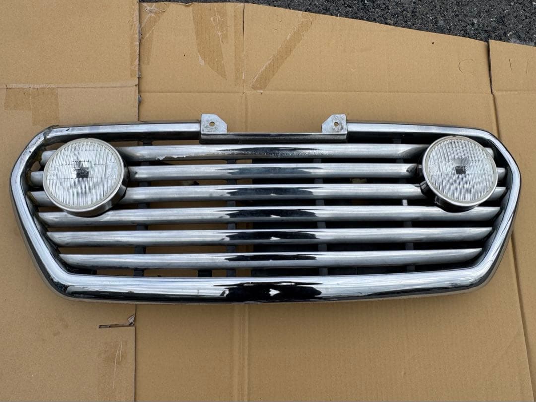 送料込 ミラジーノ DCN グリル L700S L710 希少 送料込 ミラジーノ DCN グリル L700S L710 希少