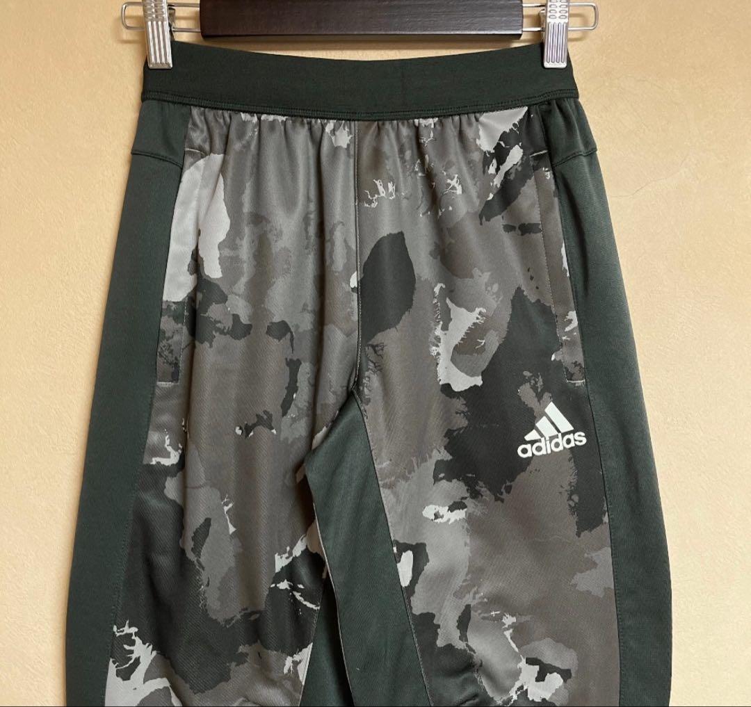 新品未使用タグ付き adidas セットアップ 上下 ジャージ S 迷彩 カーキ