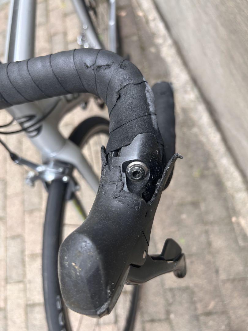 Cannondale ロードバイク アルミフレーム シルバー