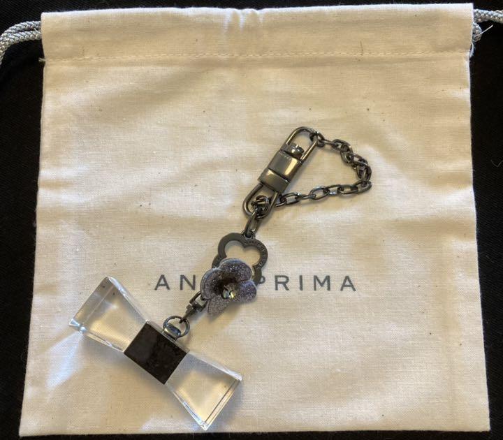 【新品・未使用】アンテプリマ　バックチャーム　クリスタルリボン