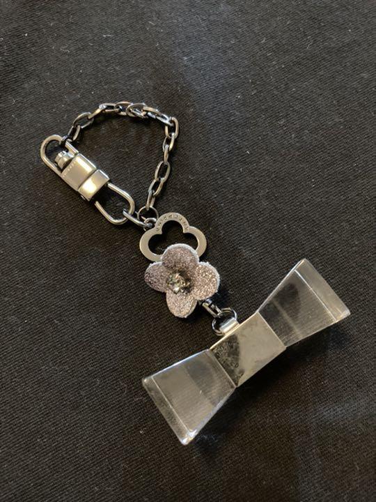 【新品・未使用】アンテプリマ　バックチャーム　クリスタルリボン