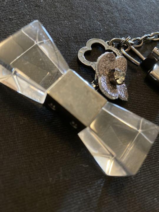 【新品・未使用】アンテプリマ　バックチャーム　クリスタルリボン