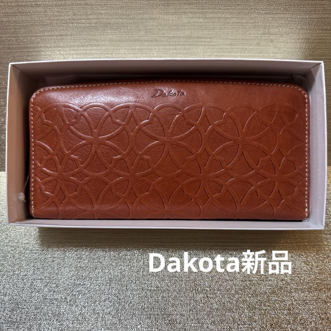 正規品Dakota ダコタ リリーヴォ 七宝紋 花柄イタリアンレザー⭐️新品