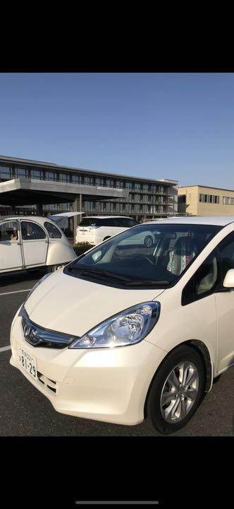 祝開店 大放出セール開催中 フイットハイブリッド 只今商談中 国内自動車本体 Hlt No