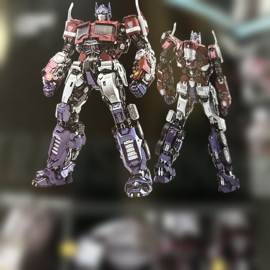 オプティマスプライム プラモデル 完成品