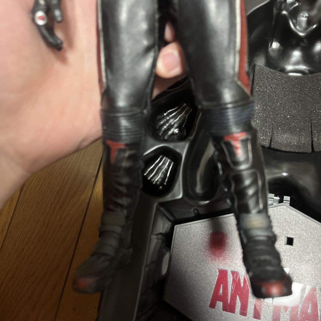 ANT-MAN 1/6スケールコレクティブルフィギュア