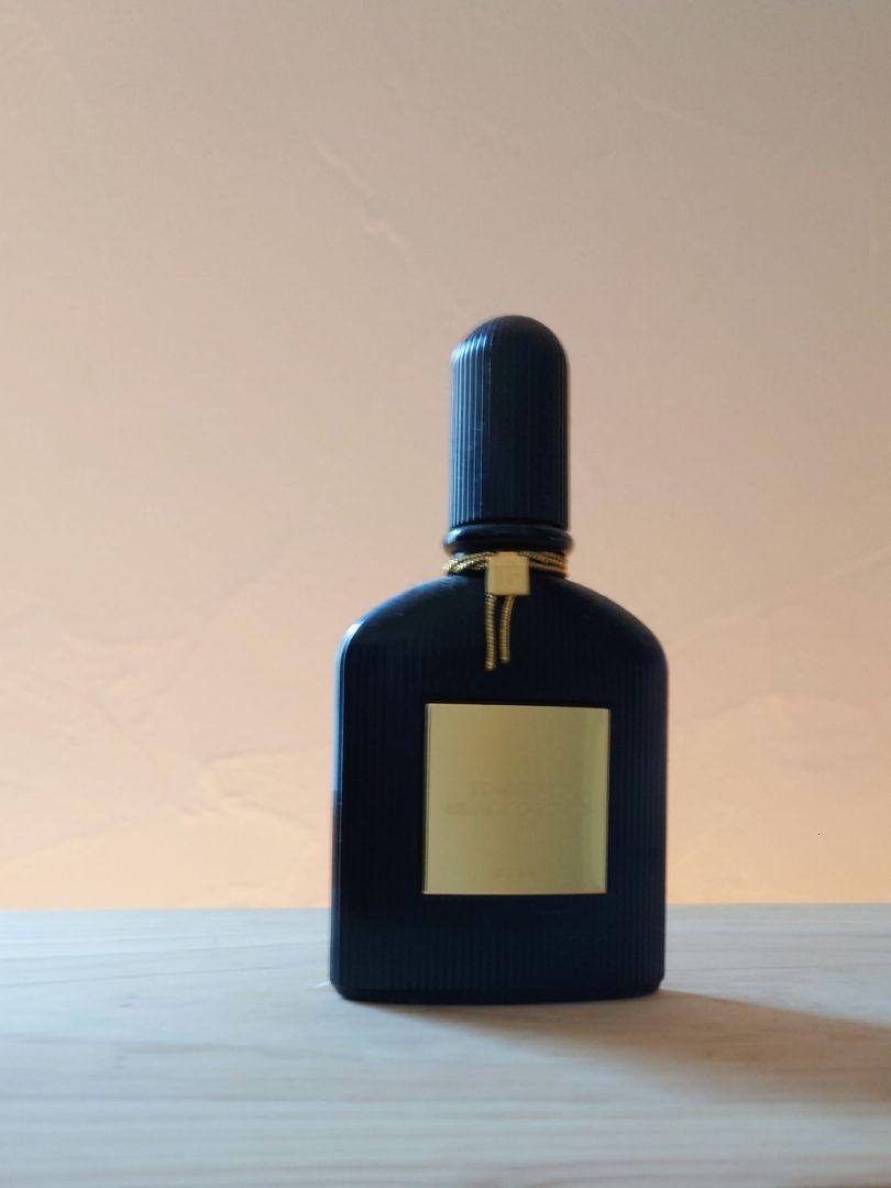 TOMFORD　トム・フォード　ブラックオーキッド