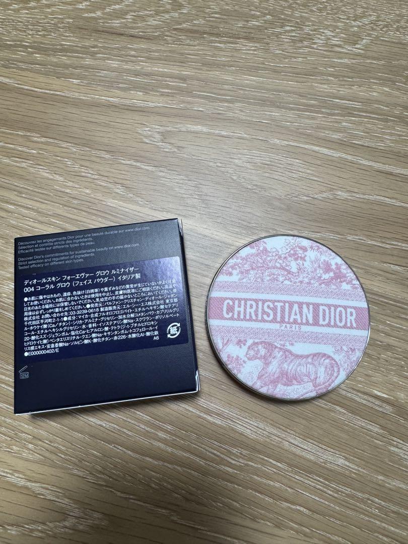 新品・限定 DIOR フェイスパウダー 004 コーラル グロウ