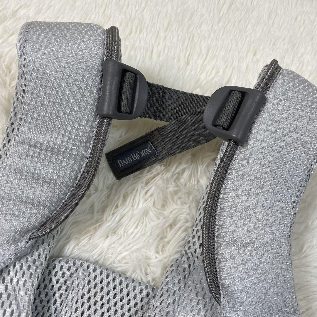 BABYBJORN ベビービョルン　ONEKAI Air 抱っこ紐　シルバー