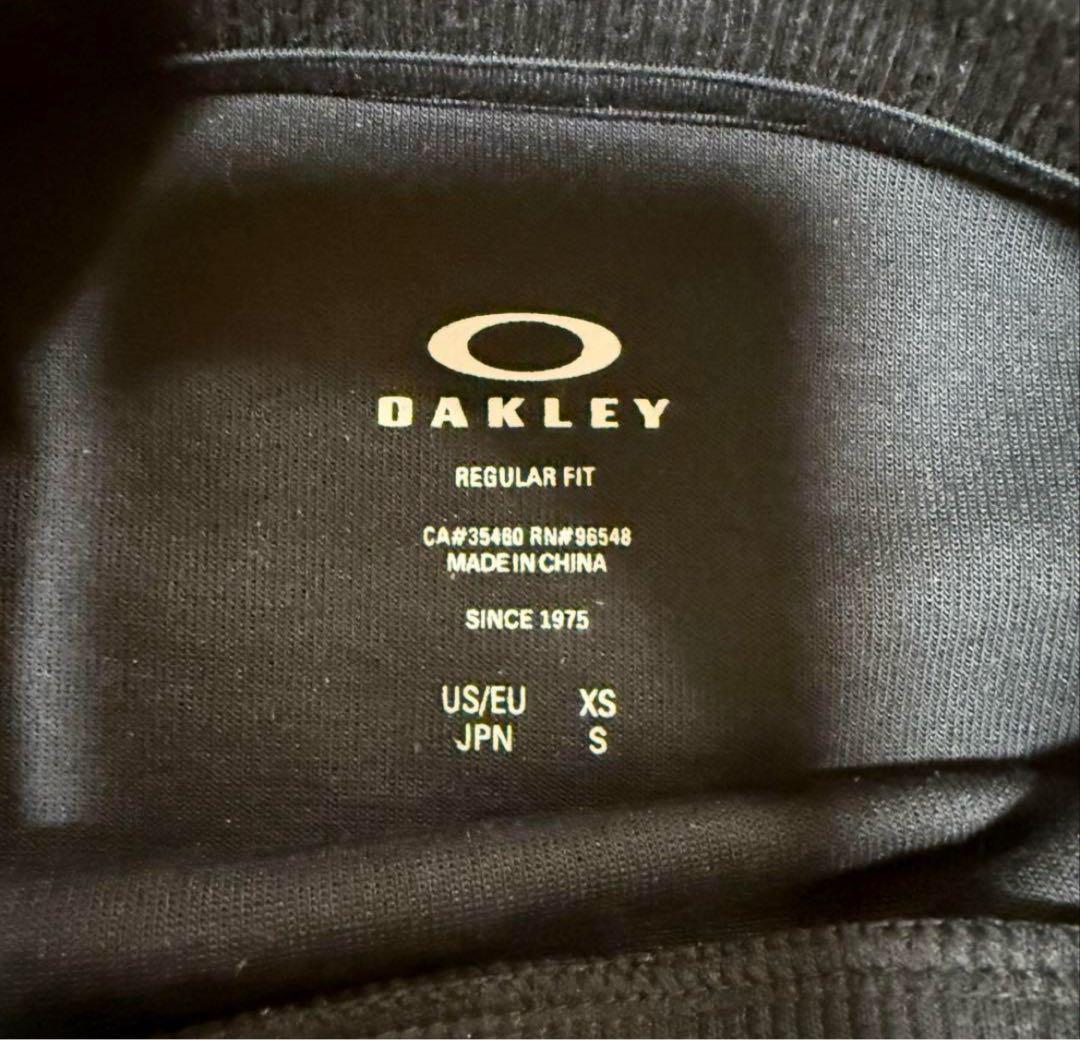 OAKLEY 黒 スウェット トレーナー センターロゴ Sサイズ y2k