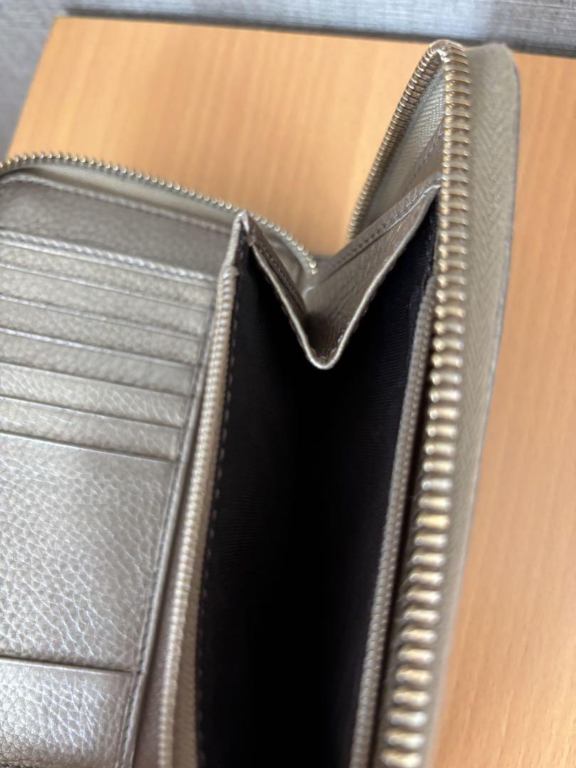 GUCCI インターロッキング ゴールド ラウンドファスナー財布 箱付き
