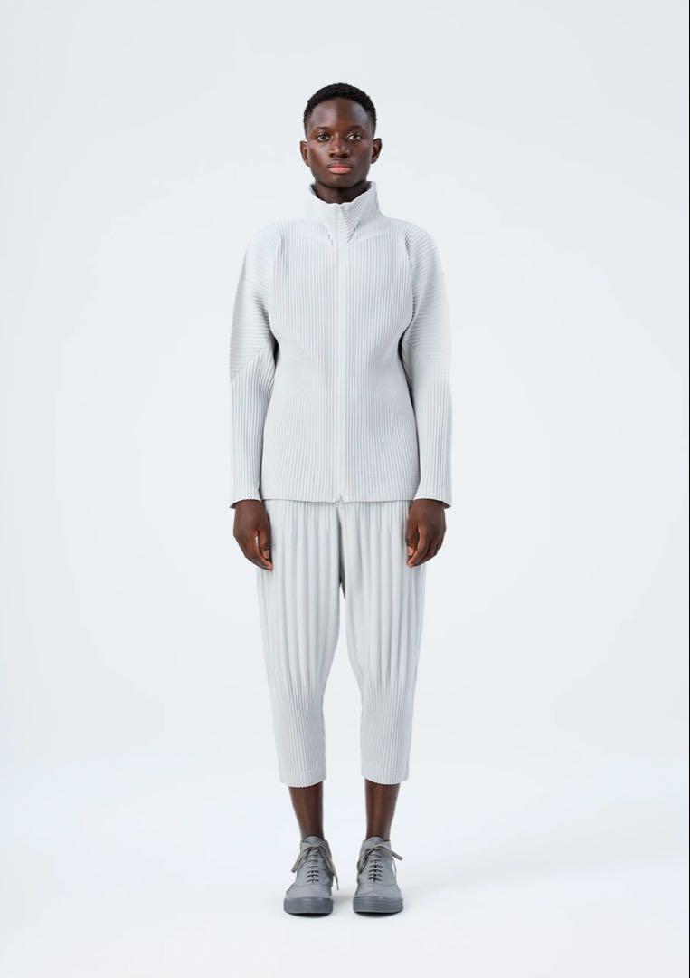 何でも揃う HOMME ライトグレー2 BASICS MIYAKE ISSEY PLISSÉ パンツ