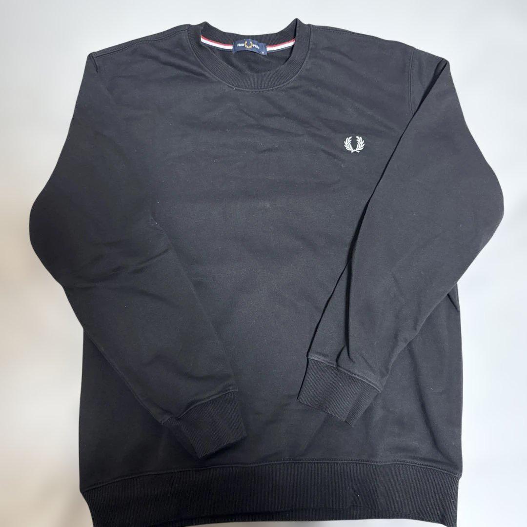 Fred Perry クルーネック トレーナー 黒 - メルカリ