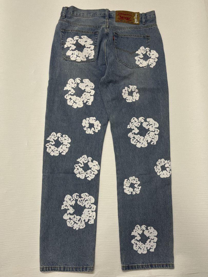 スペシャルオファ denim tears パンツ L32 W32 ジーンズ デニム 501 Levi's パンツ