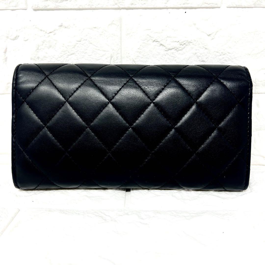 CHANEL シャネル ラムスキン マトラッセ プッシュロック 立体ココ 長財布
