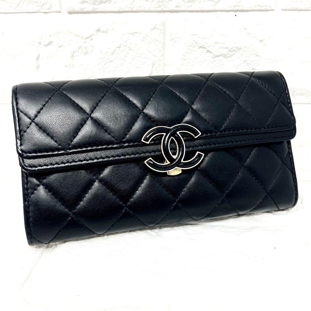 CHANEL シャネル ラムスキン マトラッセ プッシュロック 立体ココ 長財布