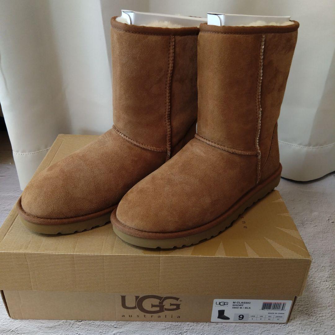 新品未使用★ UGG CLASSIC SHORT 5800 W/CHE