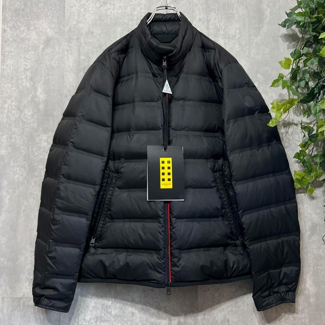 MONCLERモンクレール