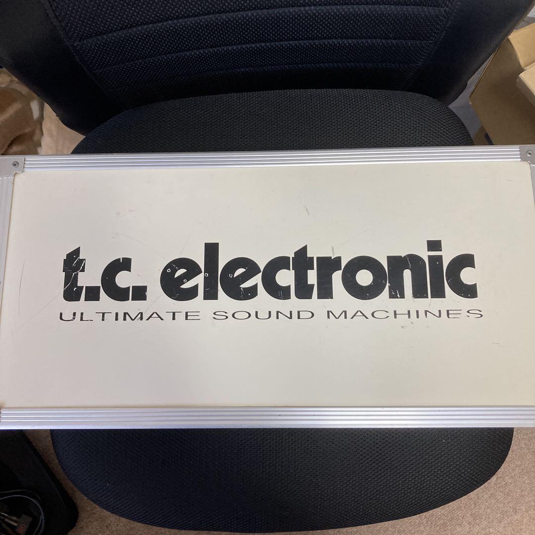 t.c.electronic ラックケース 2U