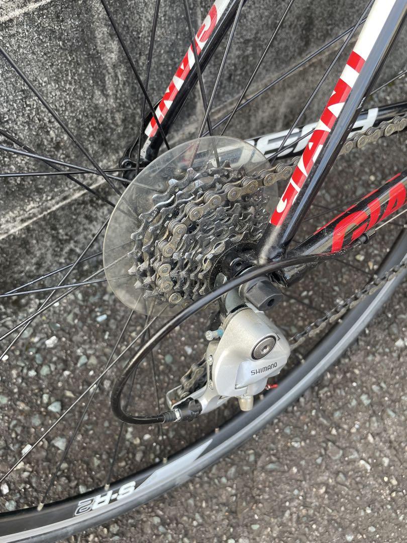 自転車本体 GIANT defy 2016