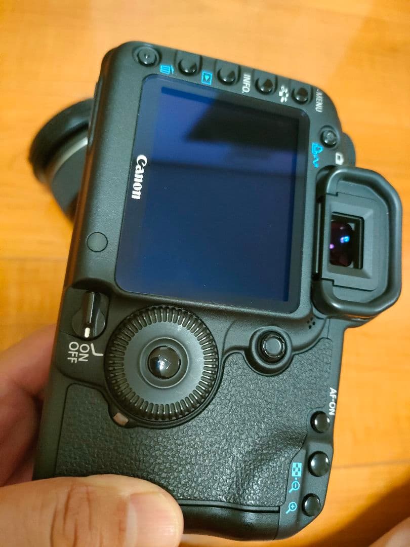 美品セット EOS 5D Markⅱ+EF24-105mm is stm 美品セット EOS 5D Markⅱ+EF24-105mm is stm