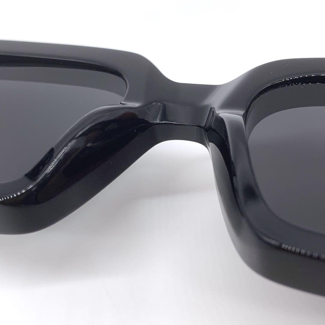 美品 Off-White サングラス OW40001U 02A ブラック