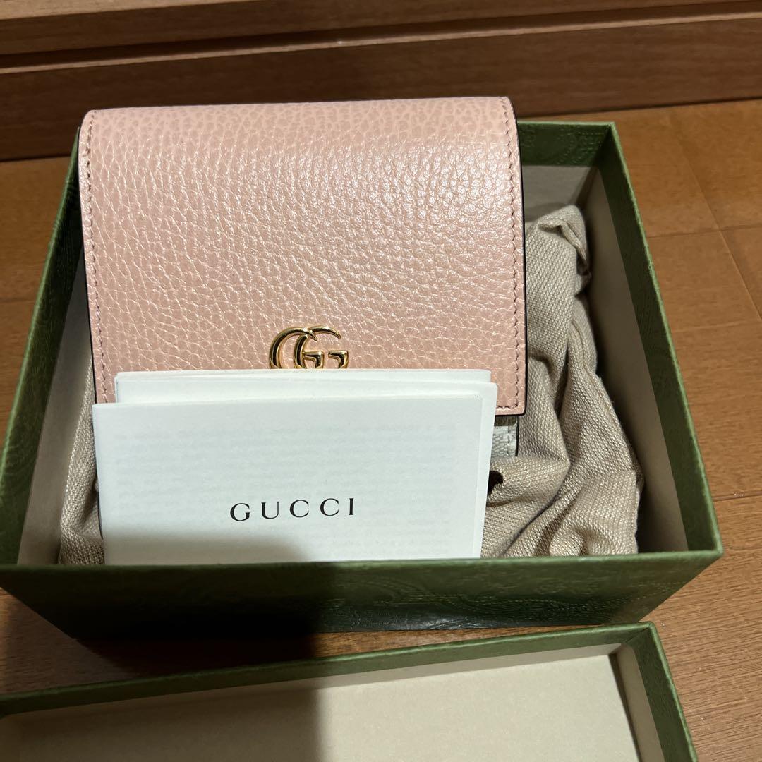 最終値下げ❣️GUCCI 二つ折り財布 ピンク レザー
