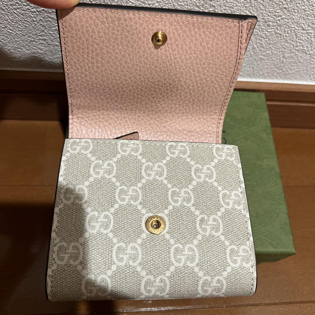 最終値下げ❣️GUCCI 二つ折り財布 ピンク レザー