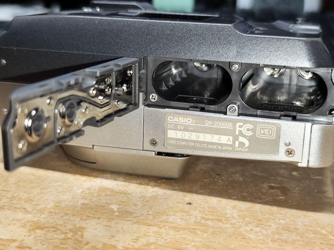 CASIO QV-2000UX 箱付き デジタルカメラ　レトロデジカメ CASIO QV-2000UX 箱付き デジタルカメラ レトロデジカメ - メルカリ