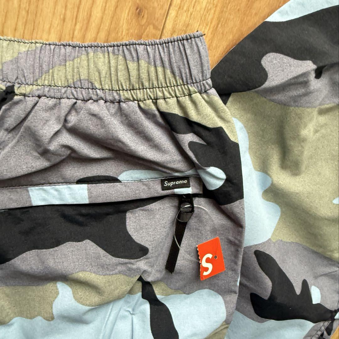 新品 カモS Supreme Warm up pants 18SS