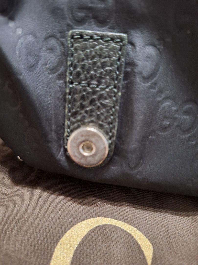 M*n様 GUCCI　ナイロン製ショルダーバック