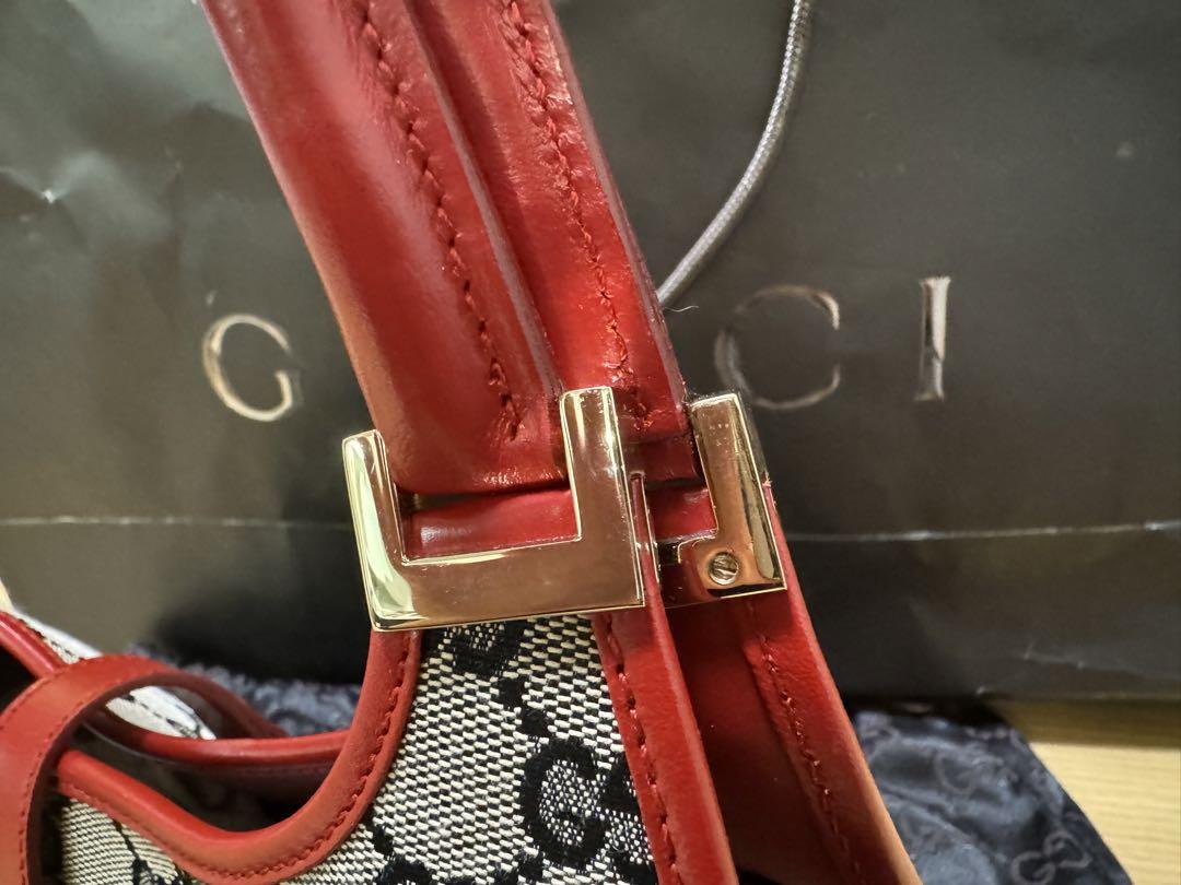 【GUCCI】ショルダーバッグ　ジャッキー　GGキャンバス　レッド　ブラック グッチ ジャッキー 1961〕ミディアムバッグGGスプリーム