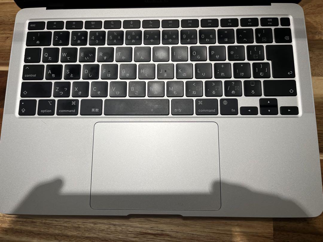MacBook Air (M1, 2020)  本体
