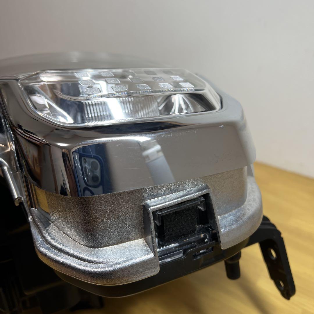 SUZUKI ハスラー MR92S 左ヘッドランプ