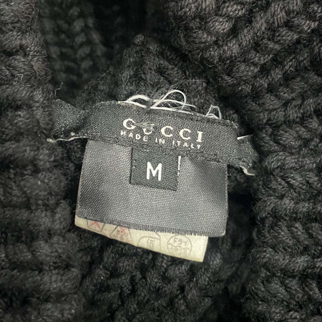 GUCCI トムフォード期 タートルネックセーター 変形 ブラック ニット