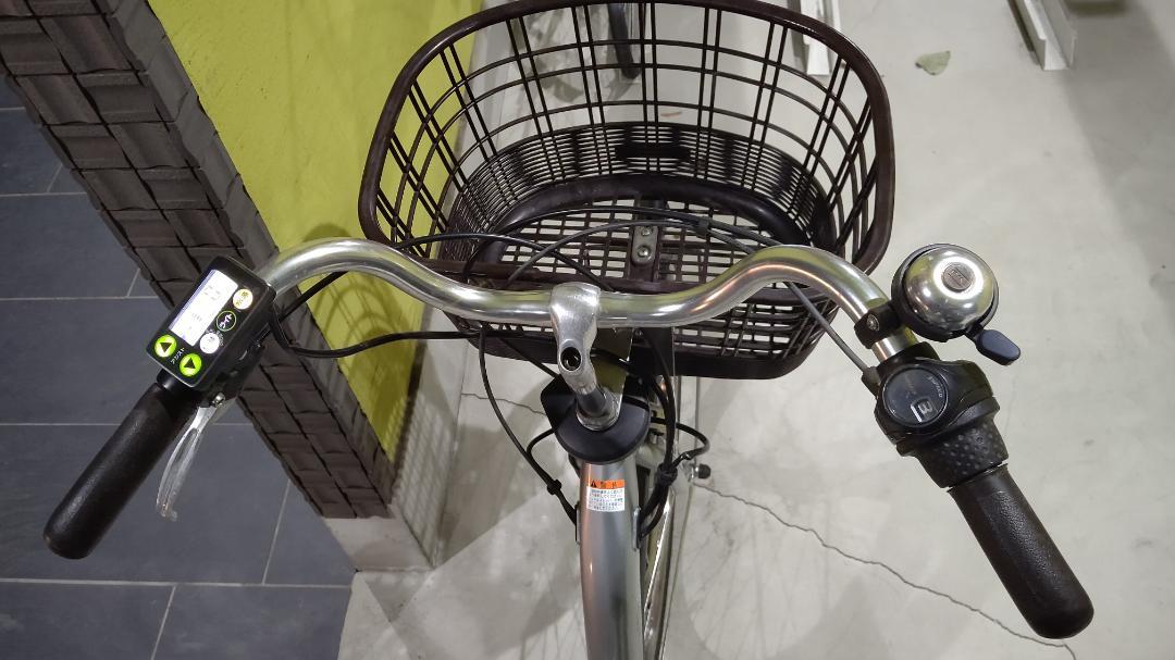 高年式　ヤマハ　PAS WITH　カゴ付き　電動自転車