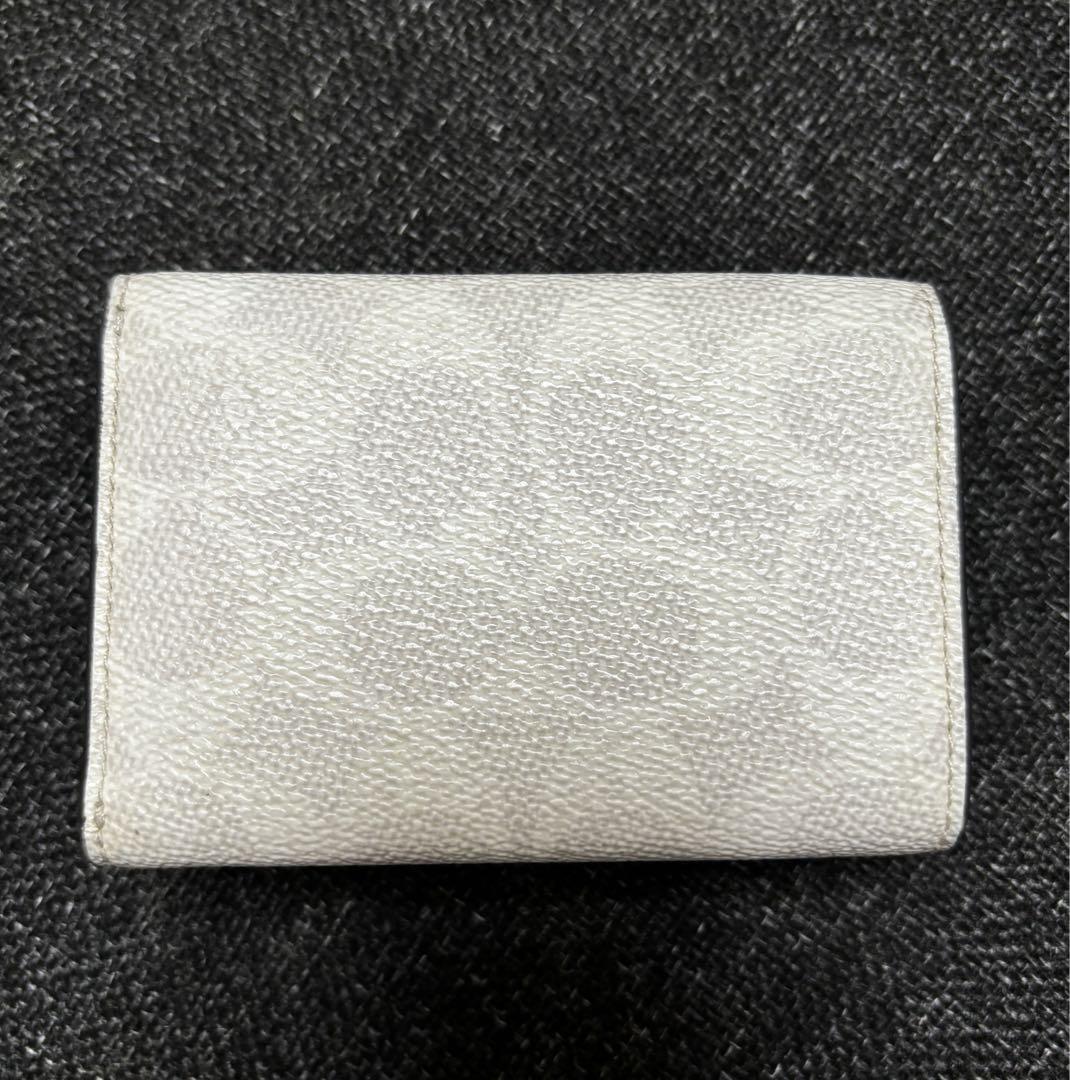 COACH三つ折り財布♡保存袋箱付き COACH三つ折り財布♡保存袋箱付き