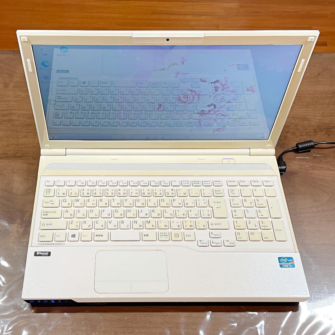 最新発見 13データ保存贅沢使い1TG✨すぐ使えるノートパソコン✨初心者向けカメラ付PC - ノートPC